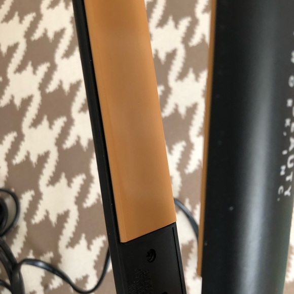 Chi Hair Straightener - Picture 3 of 7